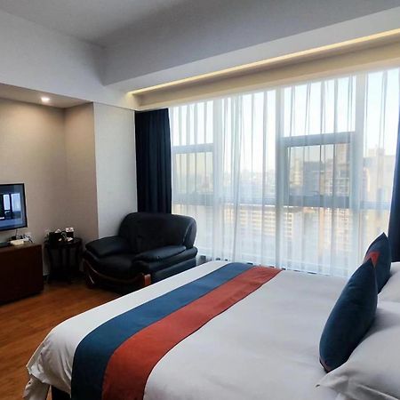 East King Business Hotel Chang-čou Exteriér fotografie