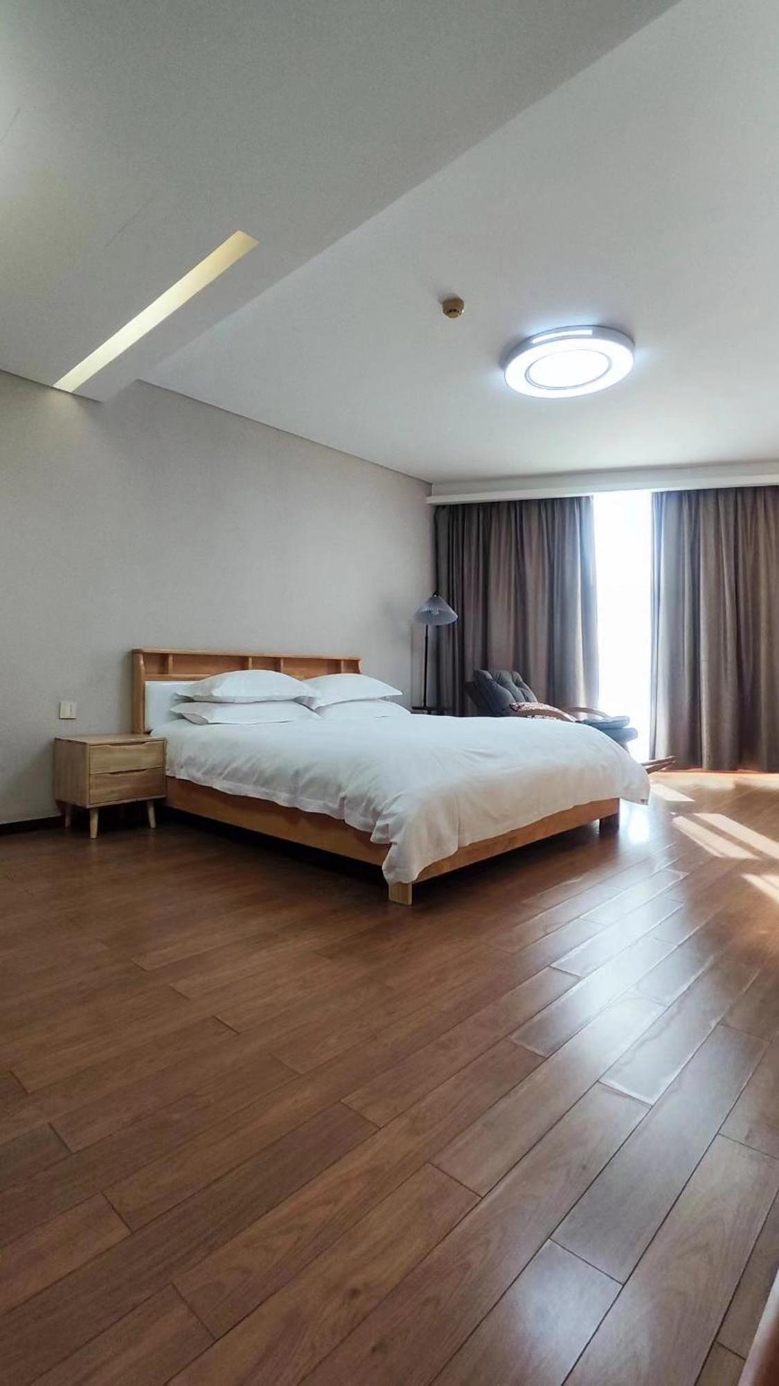 East King Business Hotel Chang-čou Exteriér fotografie
